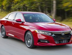 Berita Terbaru: Honda Akan Upgrade Accord 2018-2022 dengan Apple CarPlay Nirkabel