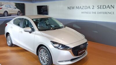 bongkar rahasia mazda 2 sedan sedan murah dengan fitur premium tandingi toyota camry dan honda accord.jpg