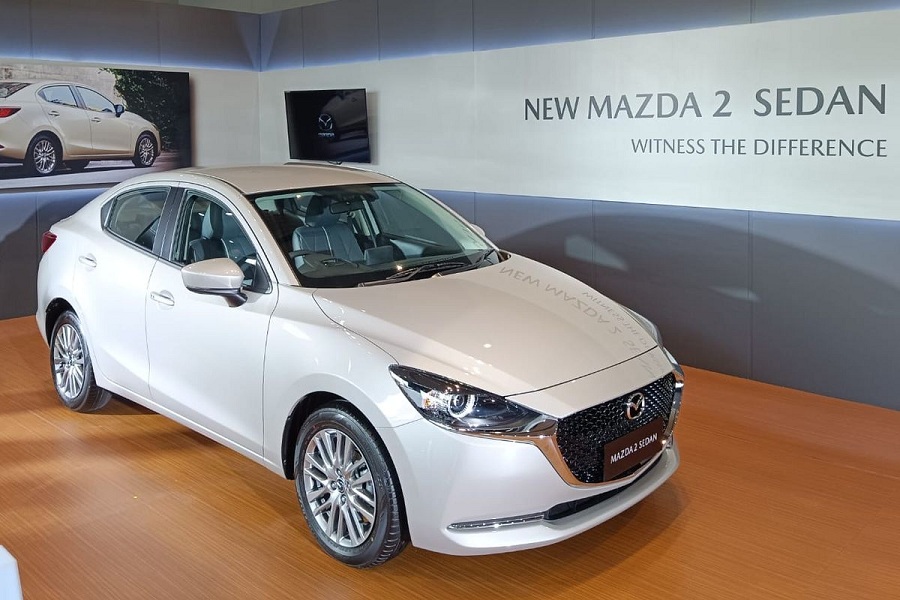 bongkar rahasia mazda 2 sedan sedan murah dengan fitur premium tandingi toyota camry dan honda accord.jpg