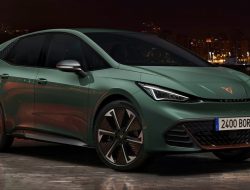 “Rahasia Terungkap: Cupra Born VZ, Hatchback Listrik 321bhp yang Memukau” – Top Gear