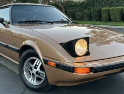 Lelang Mazda RX-7 1981 dengan Jarak Tempuh 25K-Mile, Penawaran Menarik!