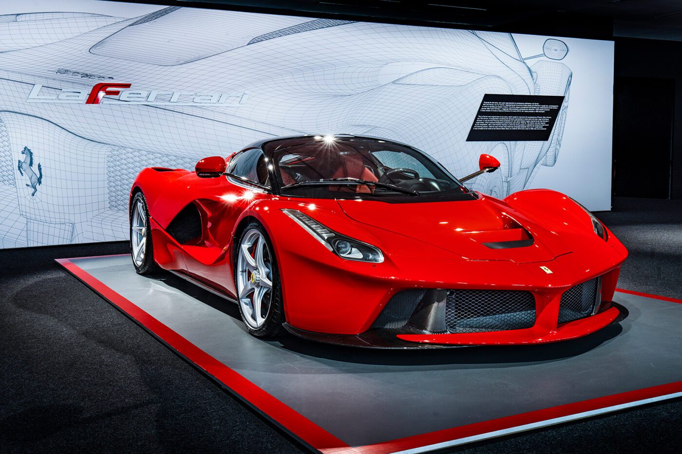 Ferrari LaFerrari Specs, Price, Photos, & Review by duPont REGISTRY