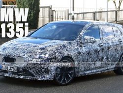 Penampakan Terbaru Hatchback BMW M135i yang Lebih Terbuka