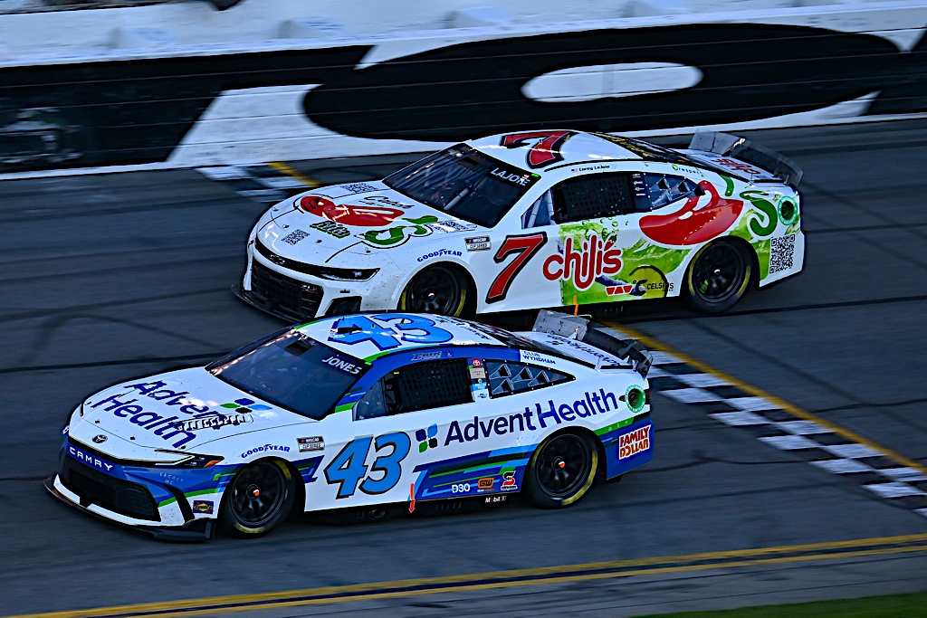 LEGACY MOTOR CLUB Race Recap: Daytona 500 - Speedway Digest