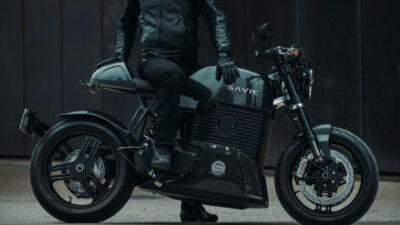 revolutionize your ride discover the savic c series electric motorcycle 6.jpeg