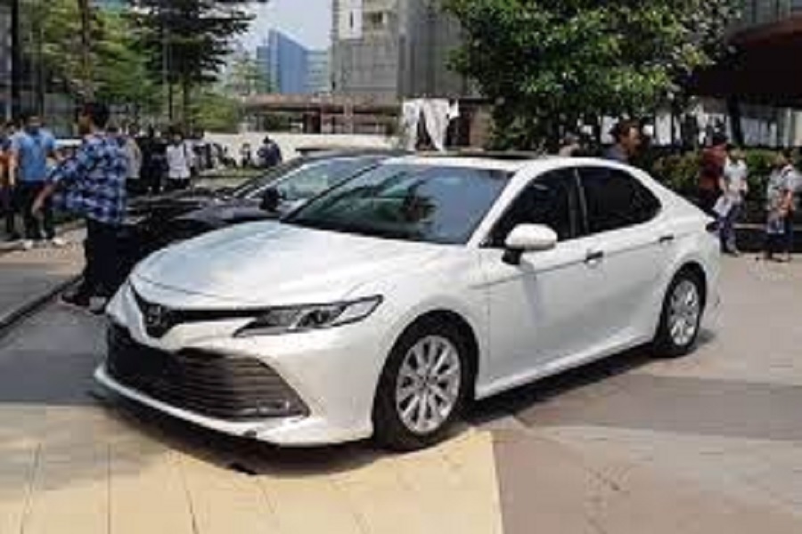 Perbandingan Toyota All New Camry 2024 dan Honda Accord 2024