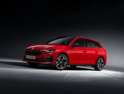 Skoda Scala Terbaru: Irit tapi Makin Keren!