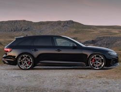 Ulasan Seru Audi RS4 Competition: B9 Tampil Mengagumkan!