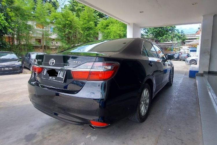 Baru Tahu, Ban Mobil Bekas Toyota Camry 2016 Kondisi Baru Cuma Segini