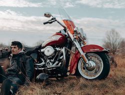 Hadir Tahun 2024, Harley-Davidson Hydra-Glide Revival: Sebuah Penghargaan Retro untuk Film Baru Tom Hardy – Apakah Akan Membuat Anda Terpesona?