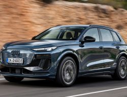 Audi Q6 e-tron Baru Melampaui Tesla Model Y dengan Jarak 388 Mil