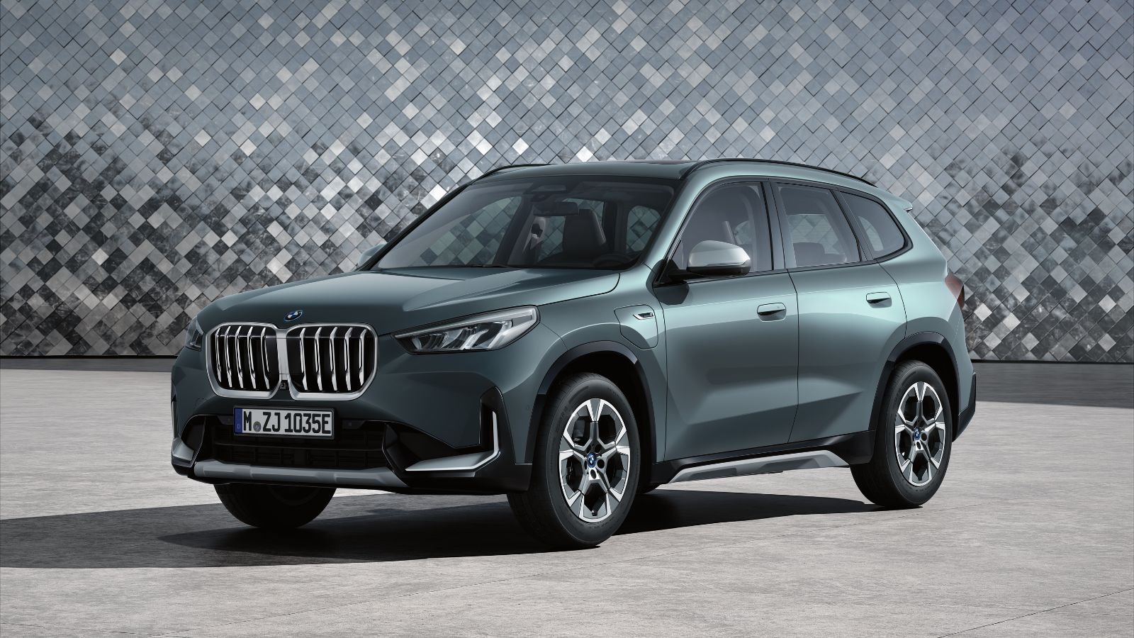 BMW X1 xDrive25e PHEV coming to NZ in Q3