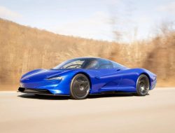 Dijual: McLaren Speedtail 2020 467-Mile Amazing!