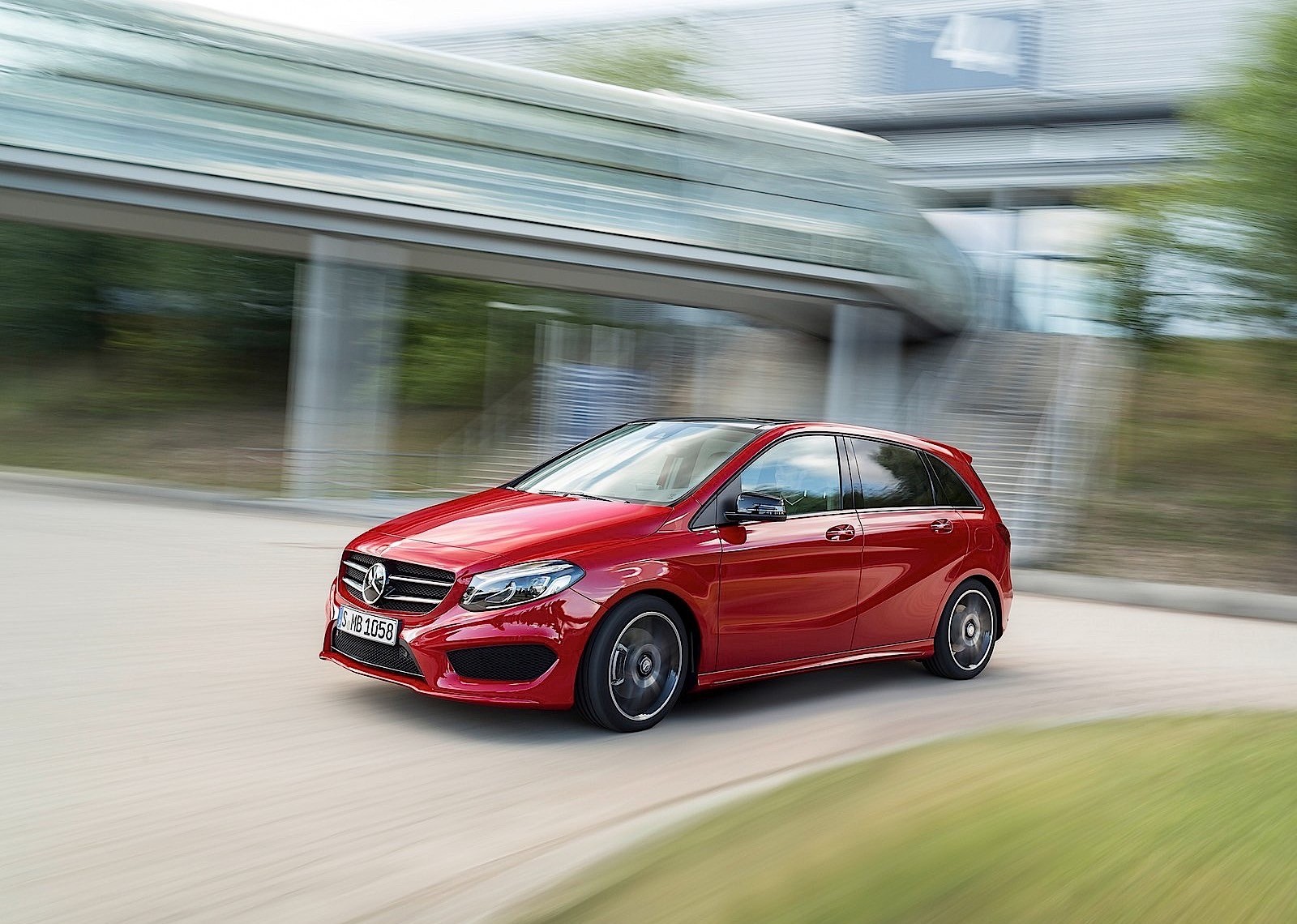 2015 Mercedes-Benz B-Class (W246) Specs & Photos