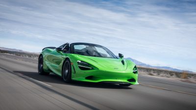 Kehebatan McLaren 750S 2024 di lintasan dan jalanan