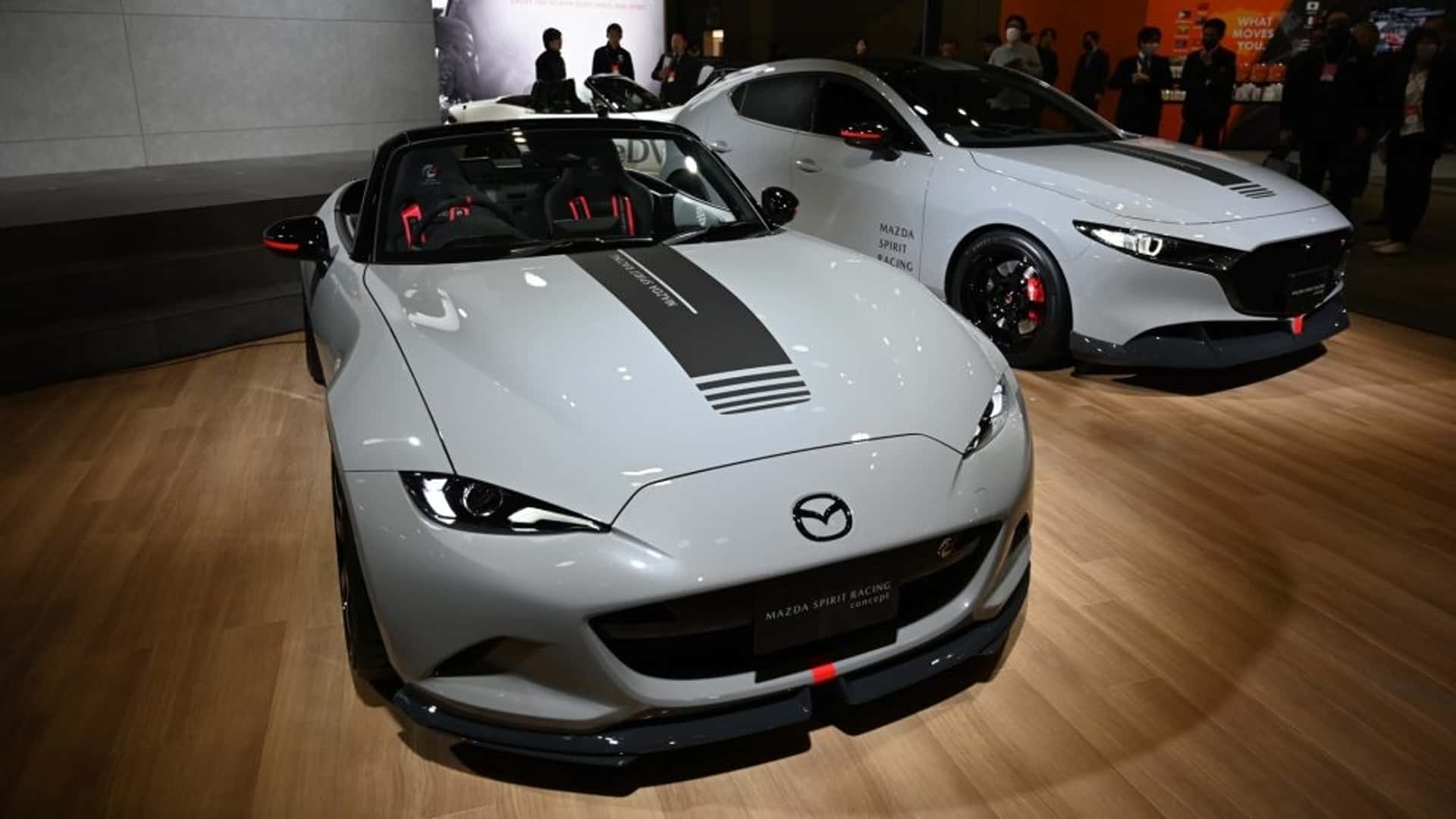 This Hardcore Mazda MX-5 Miata RS Is Going Into Production