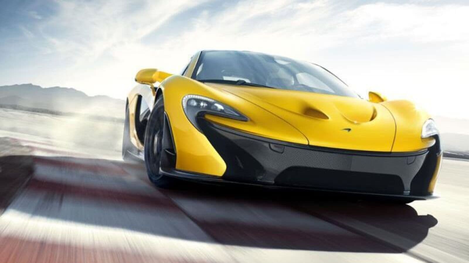 McLaren may unveil a new hypercar in 2024, likely to use a plug-in hybrid V8