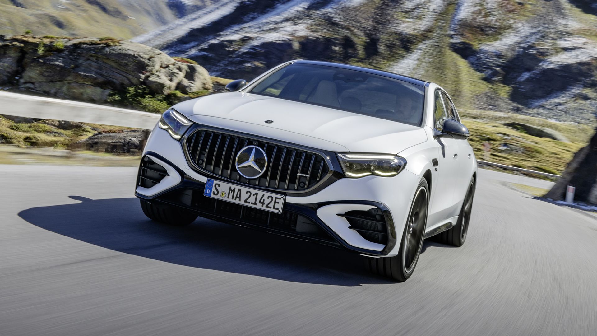 Mercedes-AMG Unleashes E 53 Plug-In Hybrid, Packs A 604-HP Punch