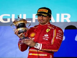 Menilai Penampilan Terbaik Carlos Sainz di Ferrari dan McLaren