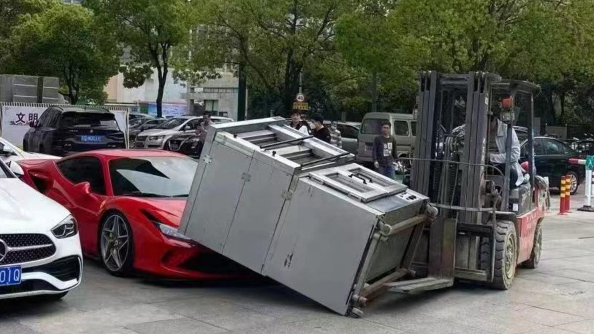 Someone Dropped An Oven On A Ferrari F8 Tributo