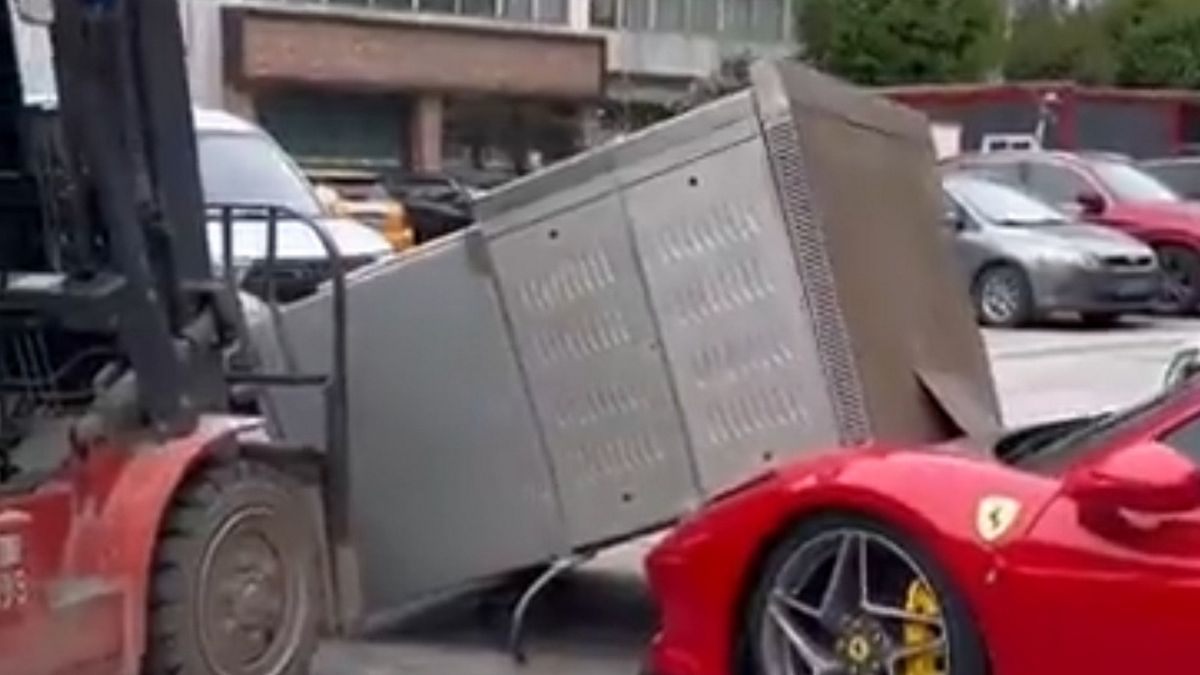 Pizza Oven Topples onto Ferrari F8 Tributo in China