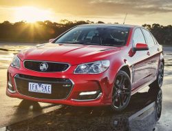 Mobil-mobil Keren yang Layak Diperbaharui: Holden Commodore, Mitsubishi Lancer, Honda CR-X | Berita Mobil