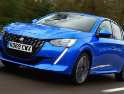 Penawaran Menarik: Peugeot 208 Supermini Stylish hanya £163/bulan