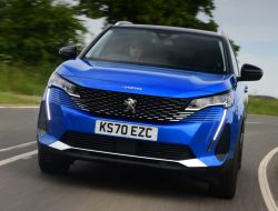 Penawaran Spesial: Peugeot 3008 SUV Keluarga Kumplit hanya £227/bulan