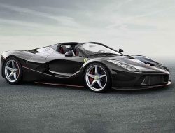 Pengganti LaFerrari dan 812 Superfast akan segera hadir