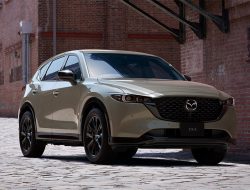 Perbandingan 2024 Mazda CX-5 dan Mitsubishi Eclipse Cross: Mana yang Lebih Unggul?