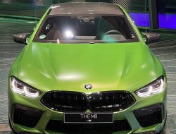 Pesona BMW M8 Berwarna Es di Tampa Bay Membuat Terpesona di BMW Welt