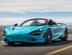 Sensasi Pertama: McLaren 750S 2024 – Pengalaman Menggoda