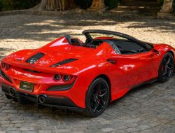 Ulasan Ferrari F8 Spider: Kehebatan yang Tersembunyi