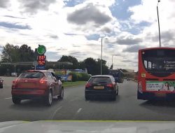 Video Menegangkan: Pengemudi Audi Tabrak Polisi Saat Berusaha Kabur di West Midlands