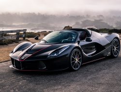 Ferrari Langka! LaFerrari Aperta Mengejar Harga Fantastis di Grand Prix Las Vegas