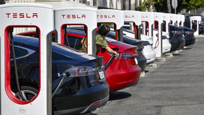 Analis Mengungkap Potensi Kenaikan Saham Tesla hingga 79% – Penasaran?