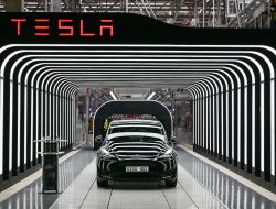 Eksplorasi Tesla di India untuk Pabrik Mobil Listrik senilai $3 miliar, Berita Menarik dari FT