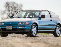 1991 Honda CRX Si Tak Lagi Terlihat Seperti Mobil Berusia 316,000 Mil (in Indonesian)