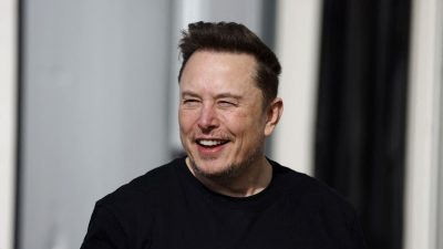 Ini yang Harus Kamu Ketahui Tentang Rencana Elon Musk Mengenai Robotaxi Tesla yang Akan Diungkap bulan Agustus