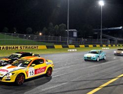 Kemenangan Pertama Seri Mazda RX8 oleh Boaden di Sydney Motorsport Park