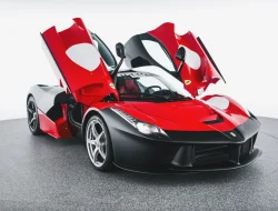 Langka! Prototipe Ferrari LaFerrari Lelang!