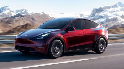 Pertarungan Menarik: Tesla Model Y vs. Audi Q4 e-tron 2024