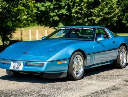 Prototipe Chevrolet Corvette ZR-1 1988: Penguasa Puncak!