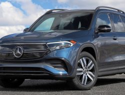 Ulasan Mercedes-Benz EQB: SUV Listrik 3 Baris yang Terlalu Pas – SlashGear