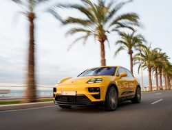 Ulasan Porsche Macan 2024: Pengalaman Pertama Mobil Listrik Terbaru!