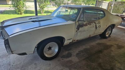 real 1968 pontiac gto 242 runs with a gas can begs for total restoration 232061 1.jpeg