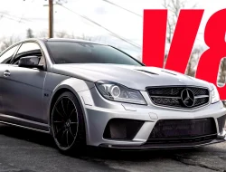 2012 Mercedes C 63 AMG Black Series: Coupe V8 Berotot!