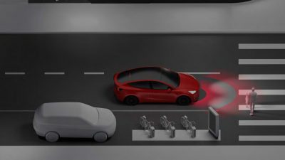 Mengapa Masih Berada di Tesla Update 2024.8.9 atau 2024.3.25 dan Apa yang Harus Ditunggu?