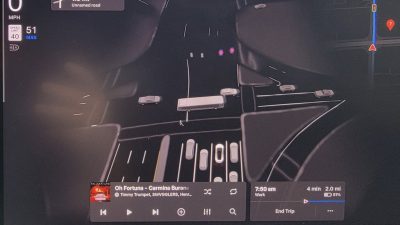 Kendaraan Tesla Diperbarui dengan Fitur Visual Menarik dalam Update Musim Semi 2024.14!