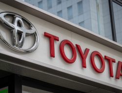 Mengapa Toyota dari Jepang Mencatat Laba Rekor 4.9tn Yen? Hal ini Ditopang oleh Permintaan Hybrid | Industri Otomotif